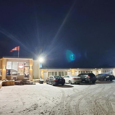 Belmont Inn Садбери Экстерьер фото